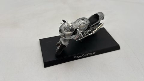 Maisto Voxan Cafe Racer 1/24 senza scatola originale