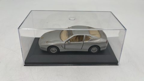 Maisto Ferrari 456 GT 1/39 senza scatola