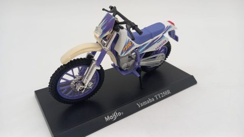 Maisto Yamaha TT250R 1/24, senza scatola originale