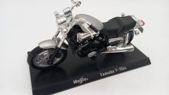 Maisto Yamaha V-Max 1/24, senza scatola originale - scala 1:24