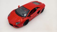 Maisto Lamborghini Aventador LP700-4 1/24, in perfette condizioni, senza scatola originale - scala 1:24