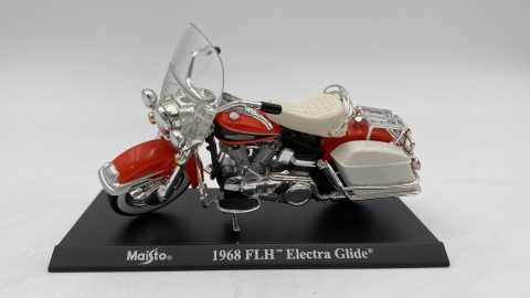 Harley-Davidson FLH Electra Glide del 1968 1/18 senza scatola originale