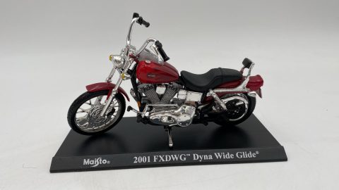 Harley Davidson 2001 FXDWG Dyna Wide Glide rossa 1/18 senza scatola originale