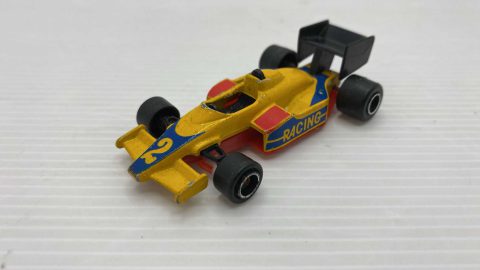 Majorette F1 Racing 1/55, buone condizioni, senza scatola originale, segni di usura del tempo