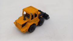Majiorette trattore caricatore frontale 1/87, normali segni del tempo, senza scatola originale - foto 2
