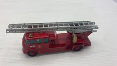 Matchbox Merryweather fire engine autopompa dei vigili del fuoco 1/50 senza scatola originale, segni di usura - scala 1:50
