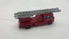Matchbox Merryweather fire engine autopompa dei vigili del fuoco 1/50 senza scatola originale, segni di usura - foto 2