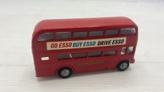 Budgie Toy A.E.C. "Routemaster" Esso 64 seater, autobus inglese a due piani, 64 posti, 1/76 senza scatola originale - foto 2