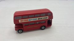 Budgie Toy A.E.C. "Routemaster" Esso 64 seater, autobus inglese a due piani, 64 posti, 1/76 senza scatola originale - scala ?