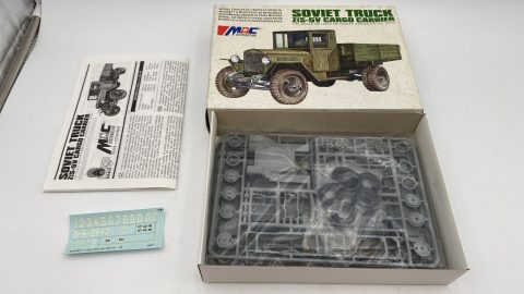 MAC Distribution ZiS-5V Cargo Carrier Soviet Truck 1/35 kit di montaggio veicolo militare