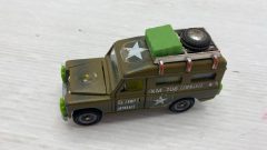 Mebetoys Land Rover 1/43 senza scatola originale, leggermente rovinata alcune parti mancanti - scala 1:43