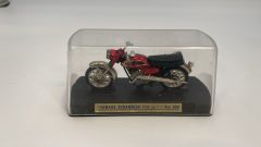 Mercury Yamaha Scrambler 350 cc. 1/18 - scala 1:18