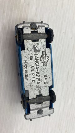 Mercury N. 5 Lancia Appia III Serie 1/43 modellino vissuto e con segni di usura e vernice rovinata, senza scatola originale - foto 5
