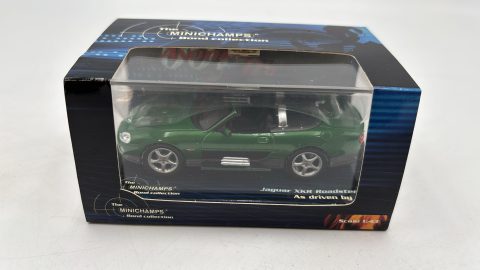 Minichamps Jaguar XKR Roadster James Bond Collection 1/43