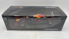 Minichamps Aston Martin Red Bull Racing RB15 Verstappen Winner German GP 2019 1/18 - foto 2