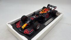 Minichamps Aston Martin Red Bull Racing RB16 Verstappen 3rd Styrian GP 2020 1/18 - foto 3