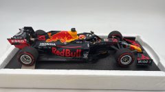 Minichamps Aston Martin Red Bull Racing RB16 Verstappen 3rd Styrian GP 2020 1/18 - foto 5