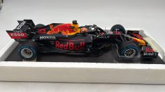 Minichamps Red Bull Racing RB16B Verstappen Winner Belgian GP 2021 1/18 Serie Max Verstappen Webshop - foto 5
