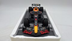 Minichamps Oracle Red Bull Racing RB18 Verstappen Winner Dutch GP 2022 1/18 - foto 2