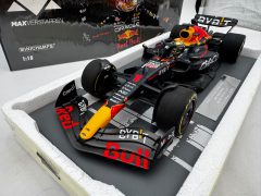 Minichamps Oracle Red Bull Racing RB18 Verstappen Winner Mexico GP 2022 1/18 - foto 8