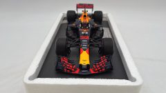 Minichamps Red Bull Racing Tag Heuer RB13 Verstappen Winner Mexican GP 2017 1/18 - foto 2