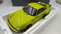 Minichamps Porsche 911 Turbo 1977 1/12 - scala 1:12