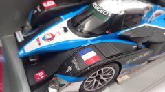 Minichamps Peugeot 908 HDI FAP winners Le Mans 2009 1/18, confezione usurata - foto 3