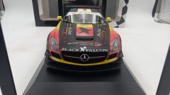 Mercedes Benz SLS AMG GT3 winner 12h Abu Dhabi 2013 1/18, confezione lievemente usurata - foto 2