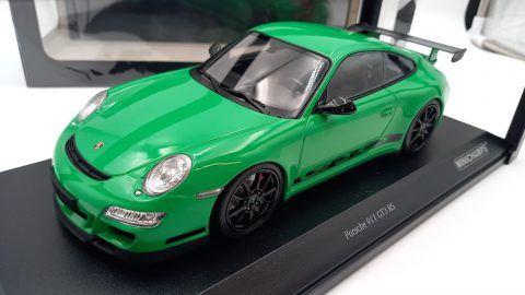 Minichamps Porsche 911 GT3 RS 2007 1/18