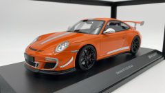 Minichamps Porsche 911 GT3 RS 4.0 2011 1/18 - foto 3