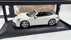 Minichamps Porsche 911 Carrera 4S cabrio 2018 1/18 - scala 1:18