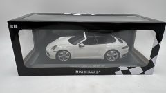 Minichamps Porsche 911 Carrera 4S cabrio 2018 1/18 - foto 4