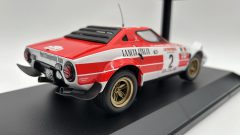 Minichamps Lancia Stratos HF Winner Tour de Corse 1974 1/18 - foto 3