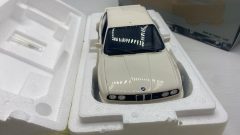 Minichamps BMW M3 Street 1987 1/18 - foto 2