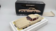 Minichamps Mercedes-Benz 300 SL 1954 1/18 Scatola lievemente usurata - scala 1:18