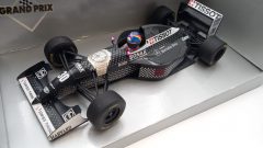 Minichamps Sauber Mercedes C13 H.H. Frentzen 1/18, confezione lievemente usurata - scala 1:18