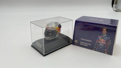 Minichamps casco helmet Arai Sebastian Vettel Shangai 2009 1/8 - scala 1:8