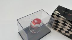 Minichamps Casco F1 Arai Helmet Jos Verstappen 1996 1/8, teca rotta - foto 2