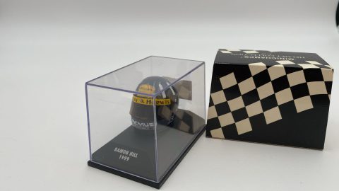 Minichamps Casco F1 Helmet D. Hill 1999 1/8