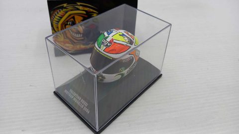 Minichamps casco helmet AGV V. Rossi Mugello 2006 1/8