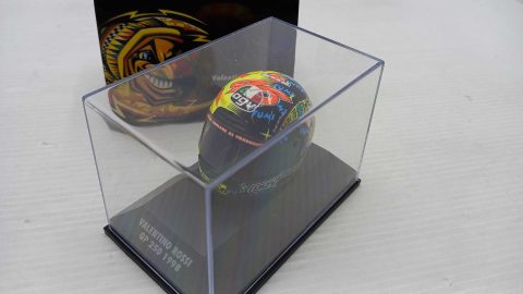 Minichamps casco helmet AGV V. Rossi 1988 1/8