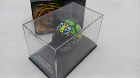 Minichamps casco helmet AGV V. Rossi Mugello 2013 1/8