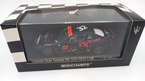 Minichamps Maserati Gran Turismo MC GT4 2010 1/43