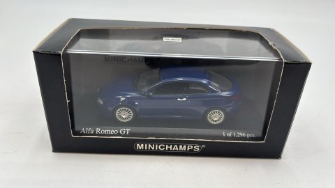 Minichamps Alfa Romeo GT 2003 1/43