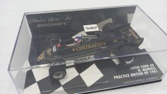 Minichamps Lotus Ford 88 N. Mansell British GP 1981 1/43, teca con qualche piccolo segno - scala 1:43