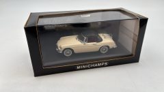 Minichamps MG B Cabriolet Softtop cream 1962-69 1/43 - scala 1:43