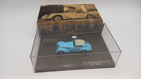 Minichamps Alfa Romeo 8C 2900 B Lungo 1938 1/43, teca segnata