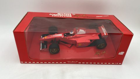 Minichamps Ferrari F 310B 1997 M. Schumacher 1/18