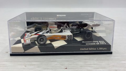 Minichamps McLaren Ford M23 J.Ickx German GP 1973 1/43, teca leggermente rovinata