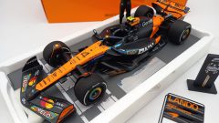 Minichamps McLaren MCL39 Lando Norris WC Abu Dhabi GP 2025 1/18 - foto 2